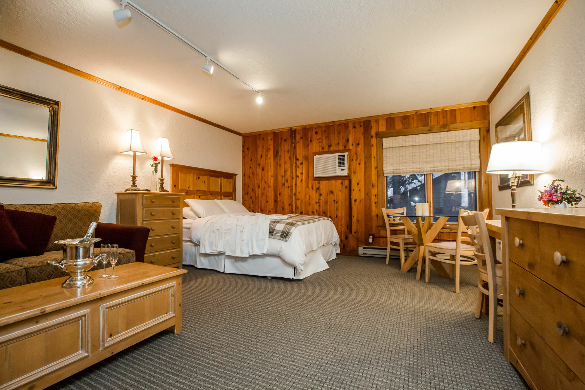 Kandahar Lodge At Whitefish Mountain Resort Buitenkant foto